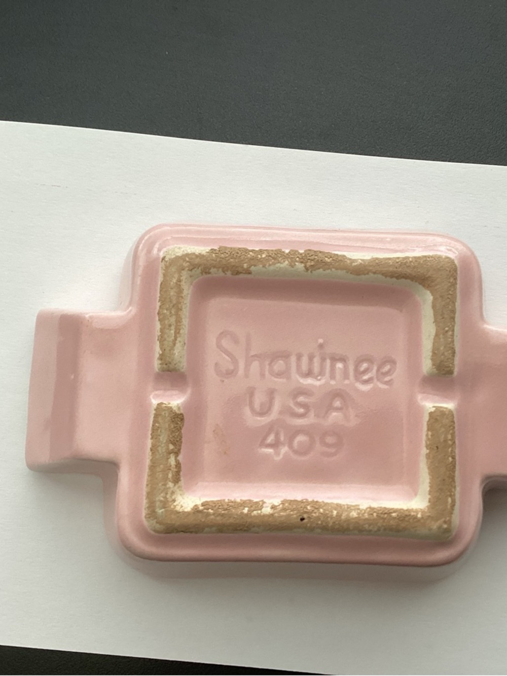 Vintage Shawnee Pottery soft Pink and White Marble like MCM Ashtray swirls - Picture 2 of 2